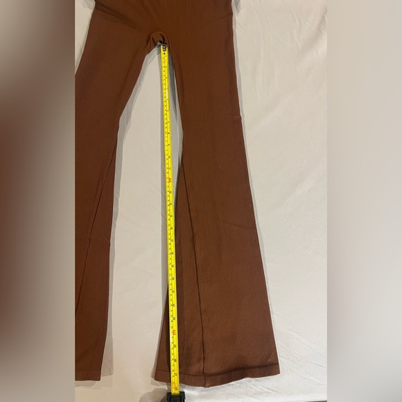 Vilanva Brown Women's Jumpsuit Size Medium NWT - Picture 3 of 7